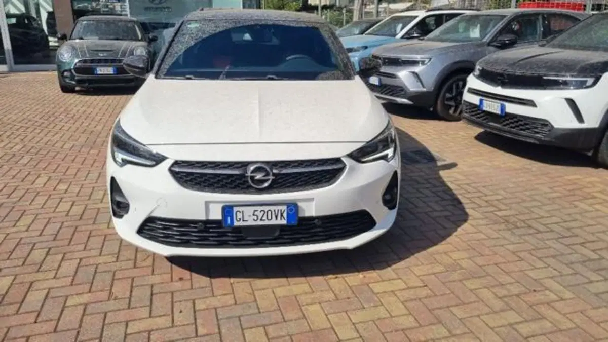 Opel Corsa usata a Savona