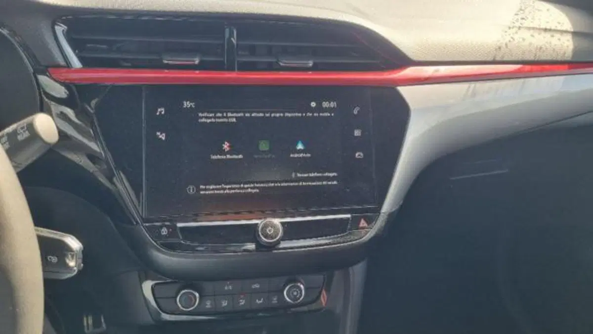 Opel Corsa usata a Savona (9)