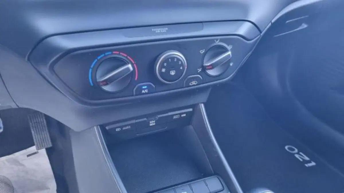 Hyundai i20 usata a Savona (14)