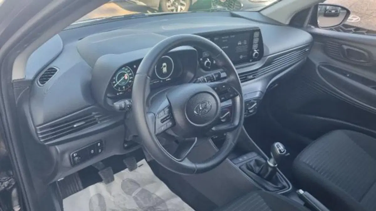 Hyundai i20 usata a Savona (7)