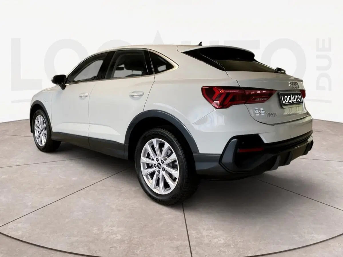 Audi Q3 Sportback usata a Torino (5)