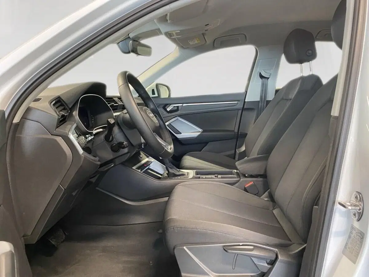 Audi Q3 Sportback usata a Torino (7)