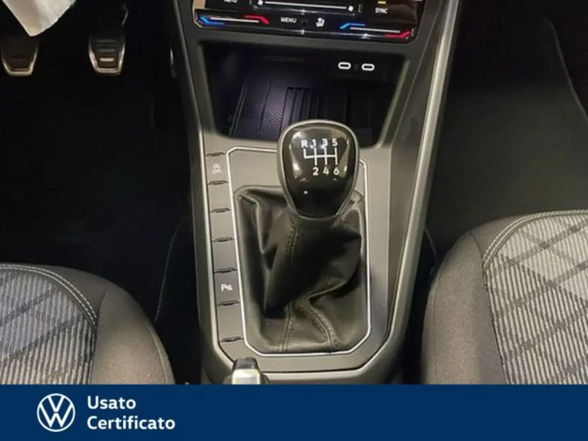 Volkswagen Taigo usata a Vicenza (11)