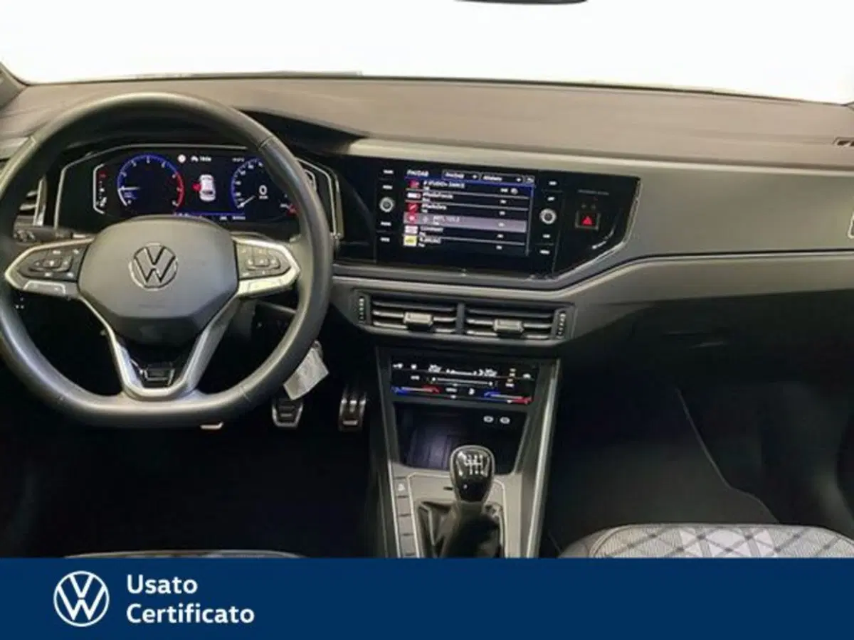 Volkswagen Taigo usata a Vicenza (8)