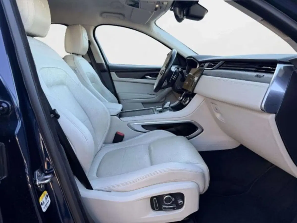 Jaguar F-Pace usata a Siena (3)