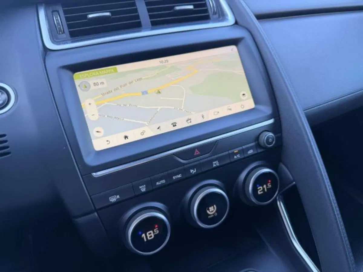 Jaguar E-Pace usata a Siena (13)