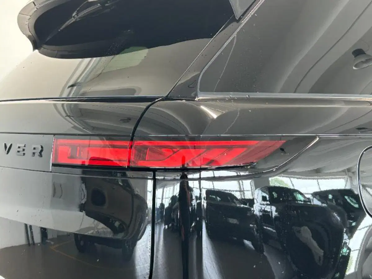 Land Rover Range Rover Sport usata a Venezia (7)