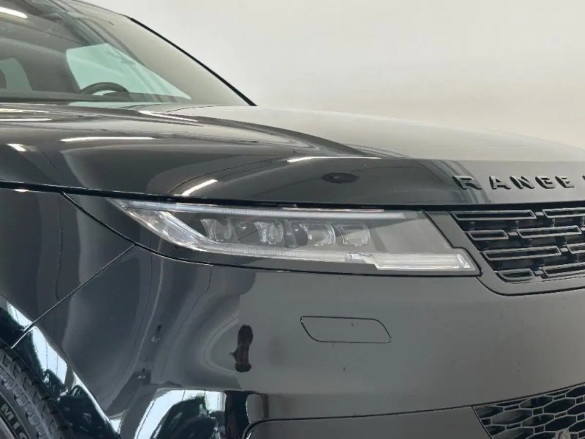 Land Rover Range Rover Sport usata a Venezia (8)