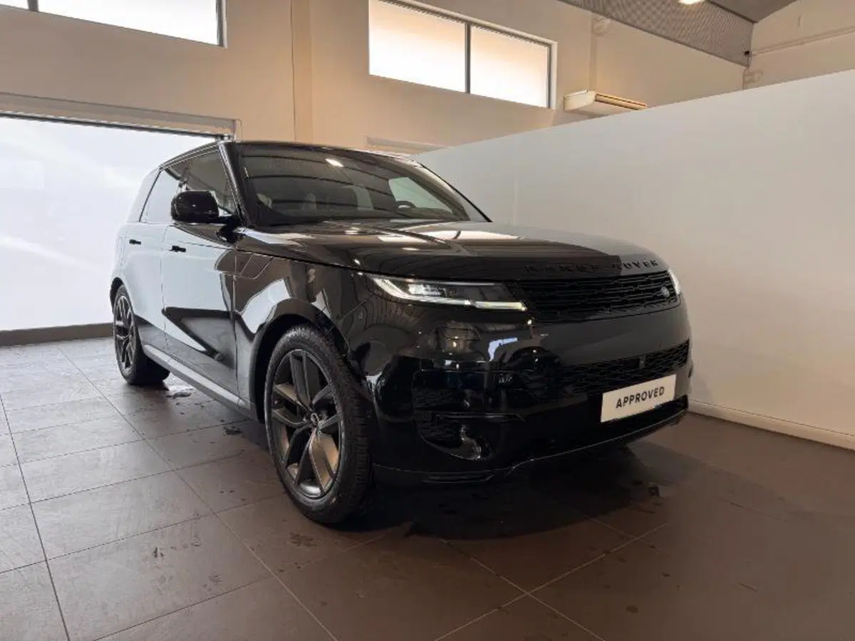 Land Rover Range Rover Sport usata a Venezia (19)