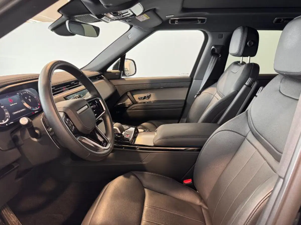 Land Rover Range Rover Sport usata a Venezia (4)