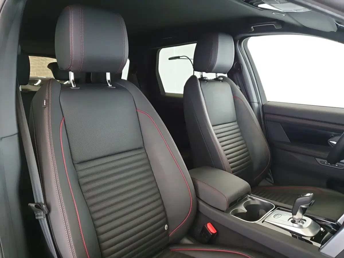 Land Rover Discovery Sport usata a Monza e Brianza (15)