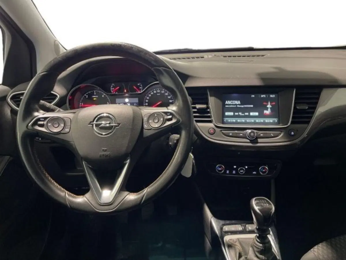 Opel Crossland X usata a Ancona (10)