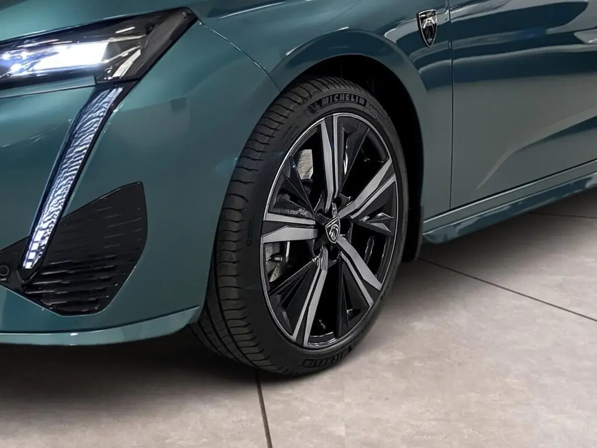 Peugeot 308 SW usata a Torino (15)