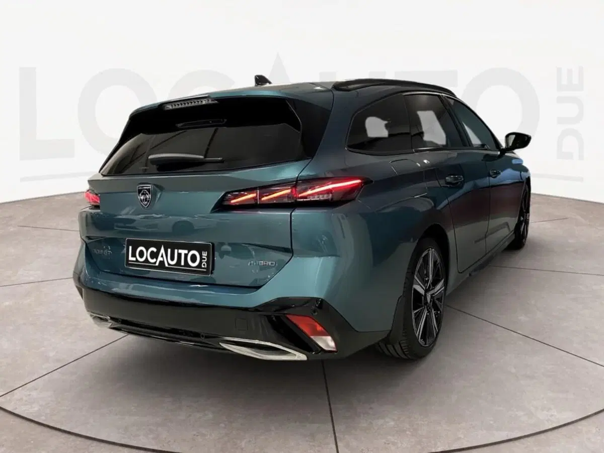 Peugeot 308 SW usata a Torino (4)