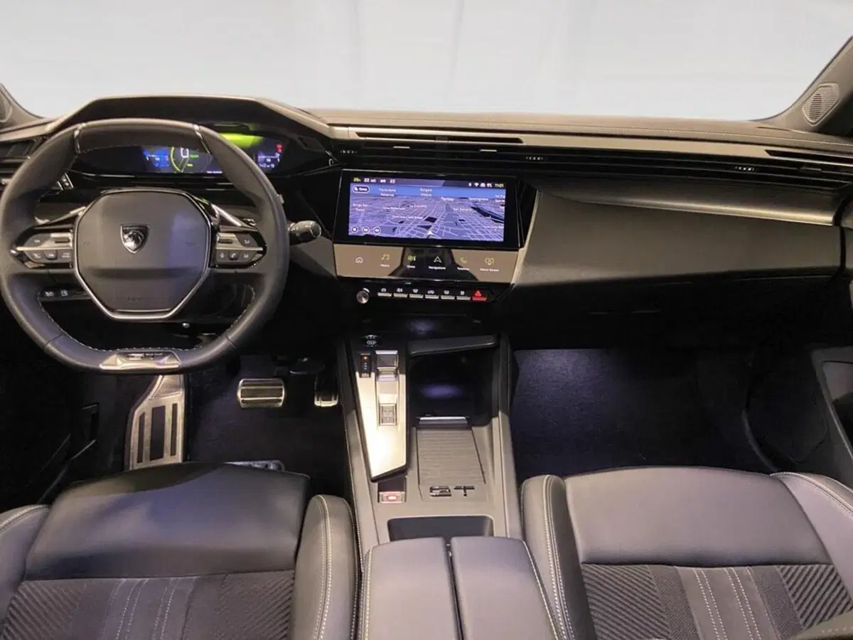 Peugeot 308 SW usata a Torino (6)
