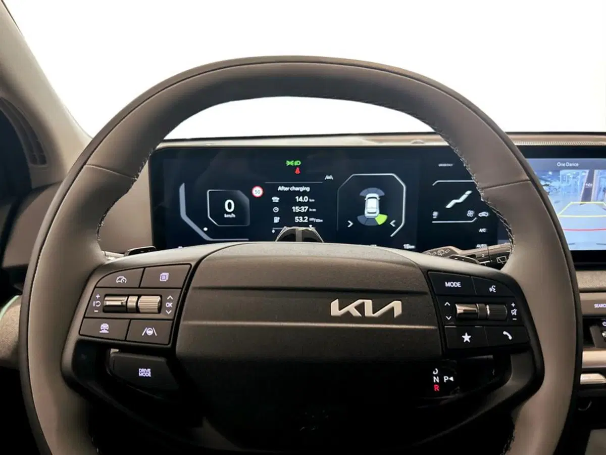 Kia EV4 nuova a Piacenza (12)