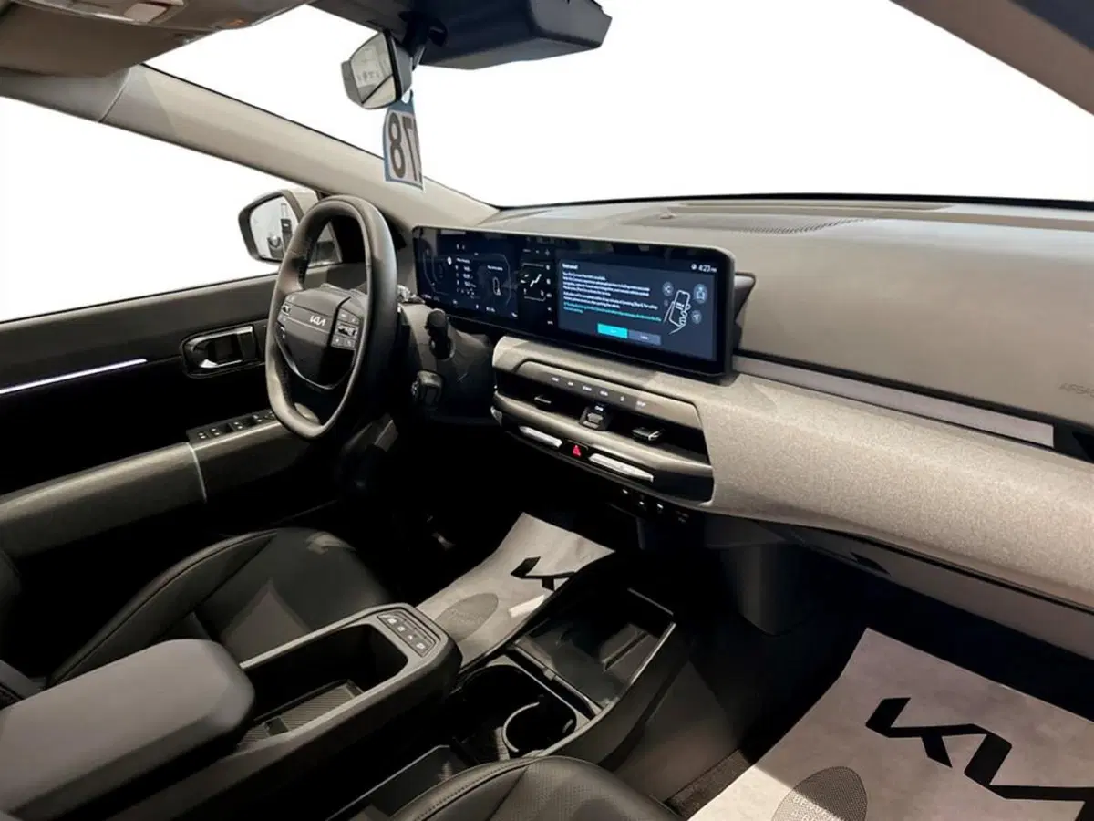 Kia EV4 nuova a Piacenza (14)