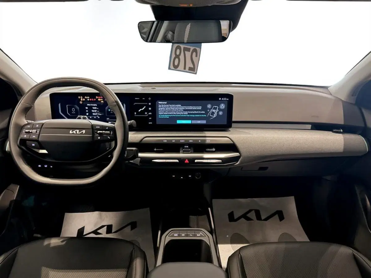 Kia EV4 nuova a Piacenza (8)