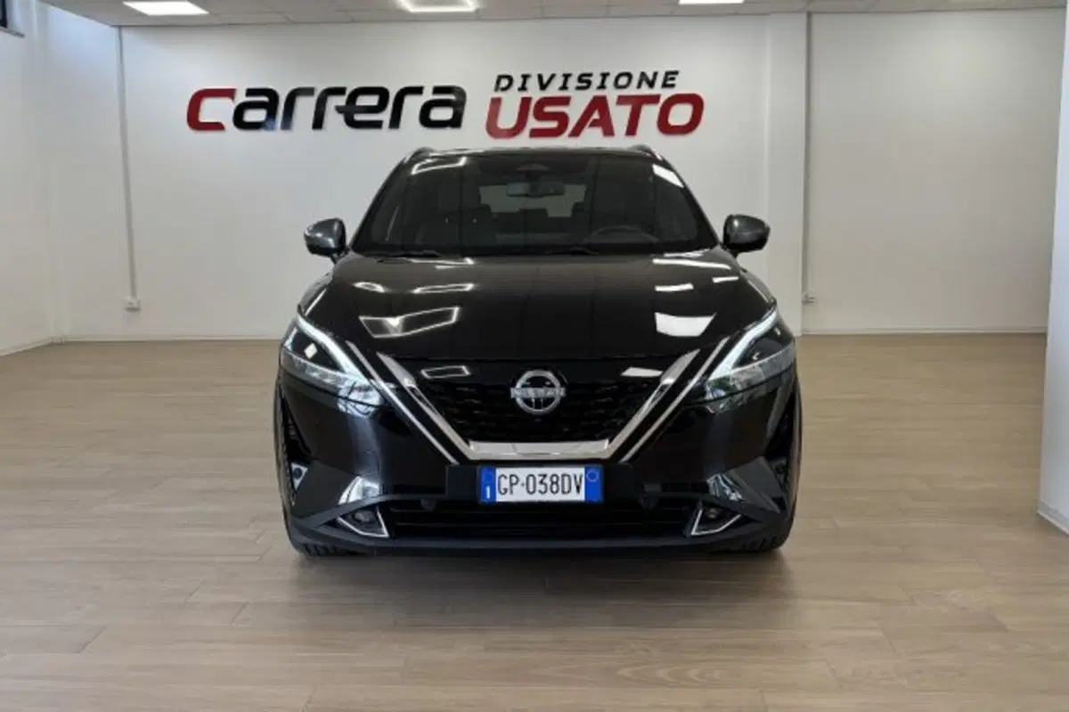 Nissan Qashqai usata a Latina (2)