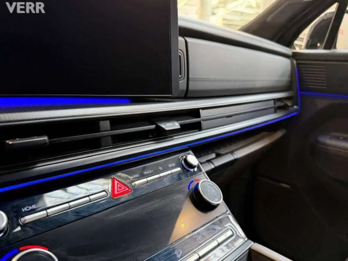 Hyundai Santa Fe usata a Milano (11)
