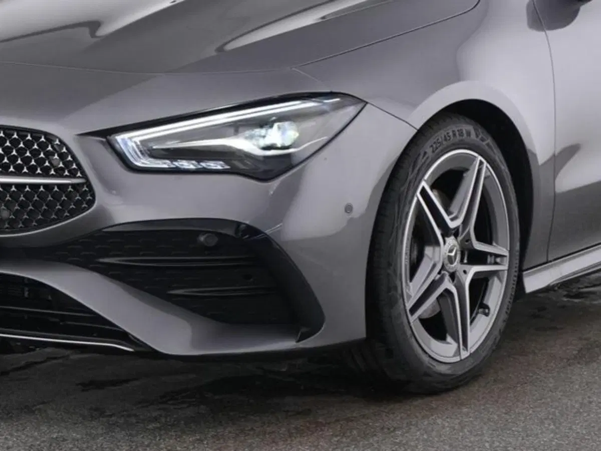 Mercedes-Benz CLA Shooting Brake usata a Novara (3)