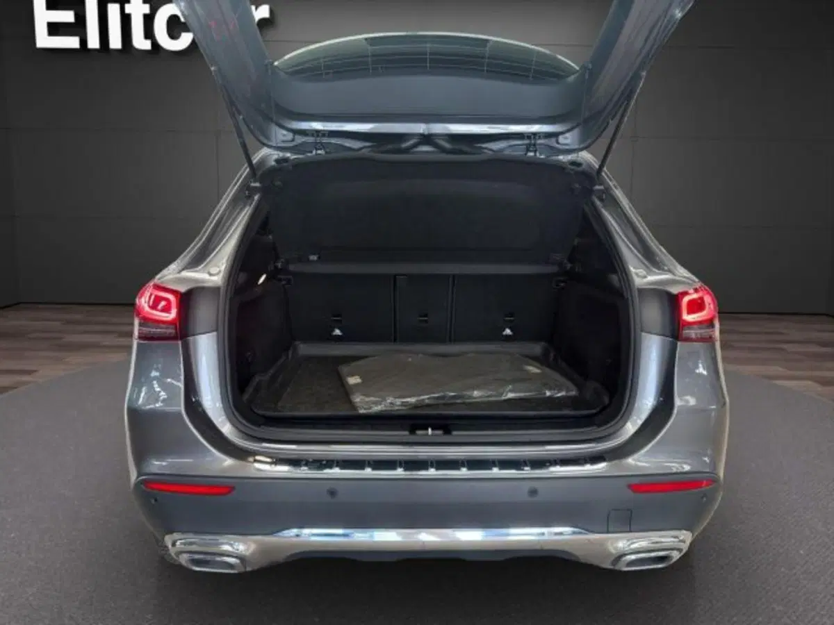 Mercedes-Benz GLA SUV usata a Novara (14)