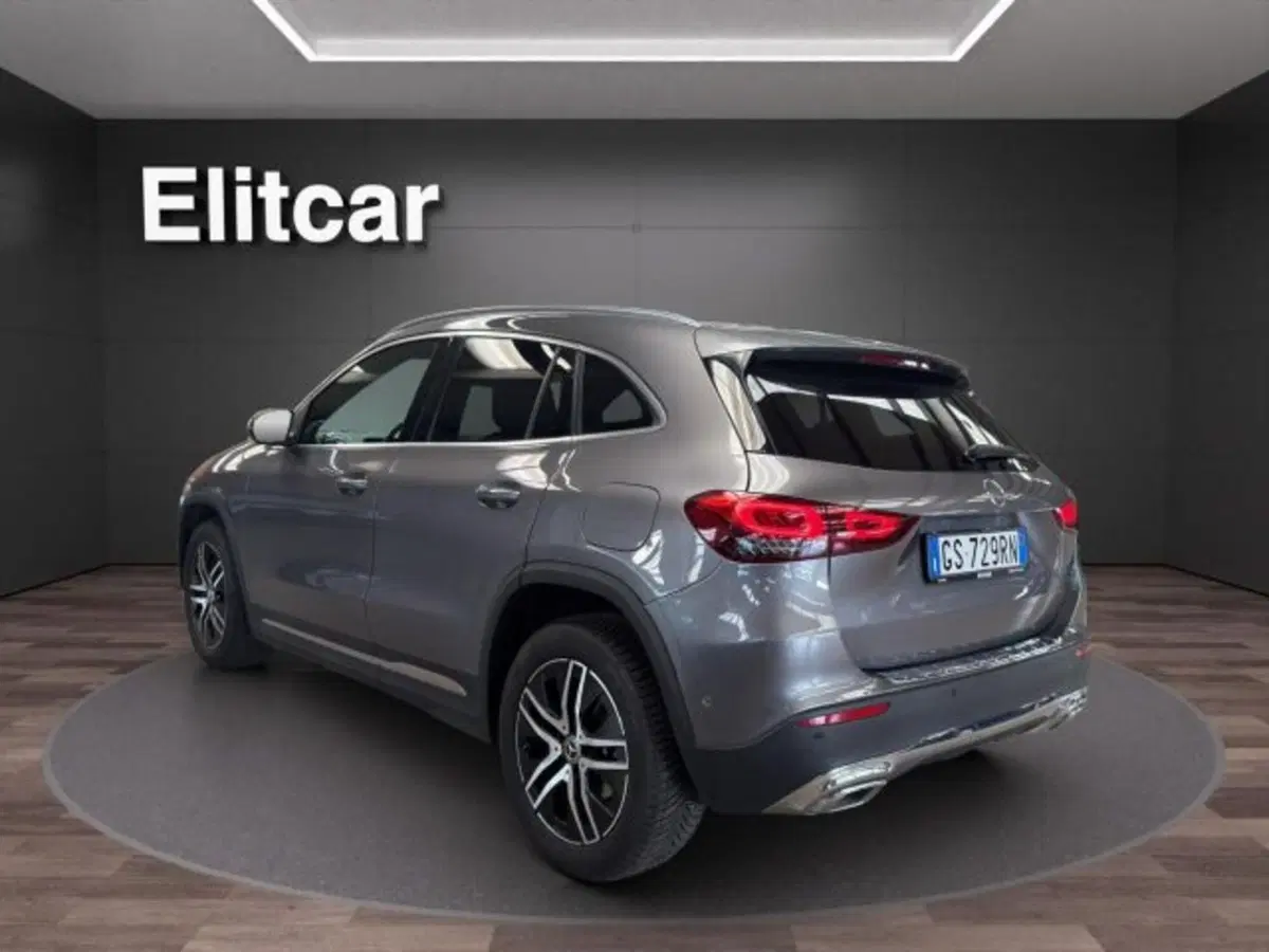 Mercedes-Benz GLA SUV usata a Novara (4)