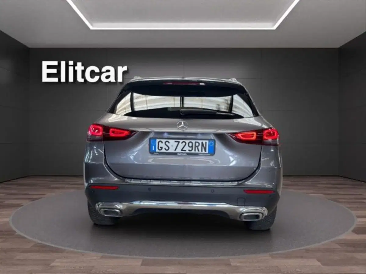 Mercedes-Benz GLA SUV usata a Novara (5)
