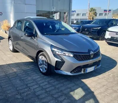 Renault Clio SCe 65 CV 5 porte Equilibre del 2025 usata a Rende