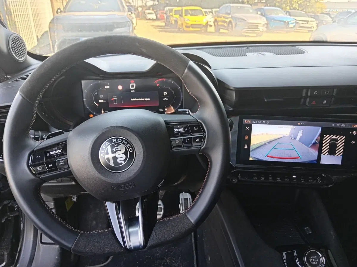 Alfa Romeo Junior usata a Alessandria (11)