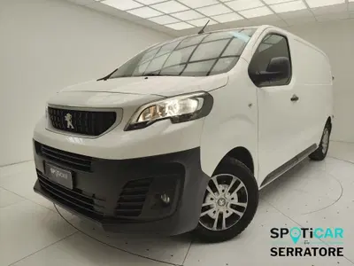 Peugeot Expert combi M1 std 2.0 Bluehdi 180cv eat8 del 2019 usata a Erba