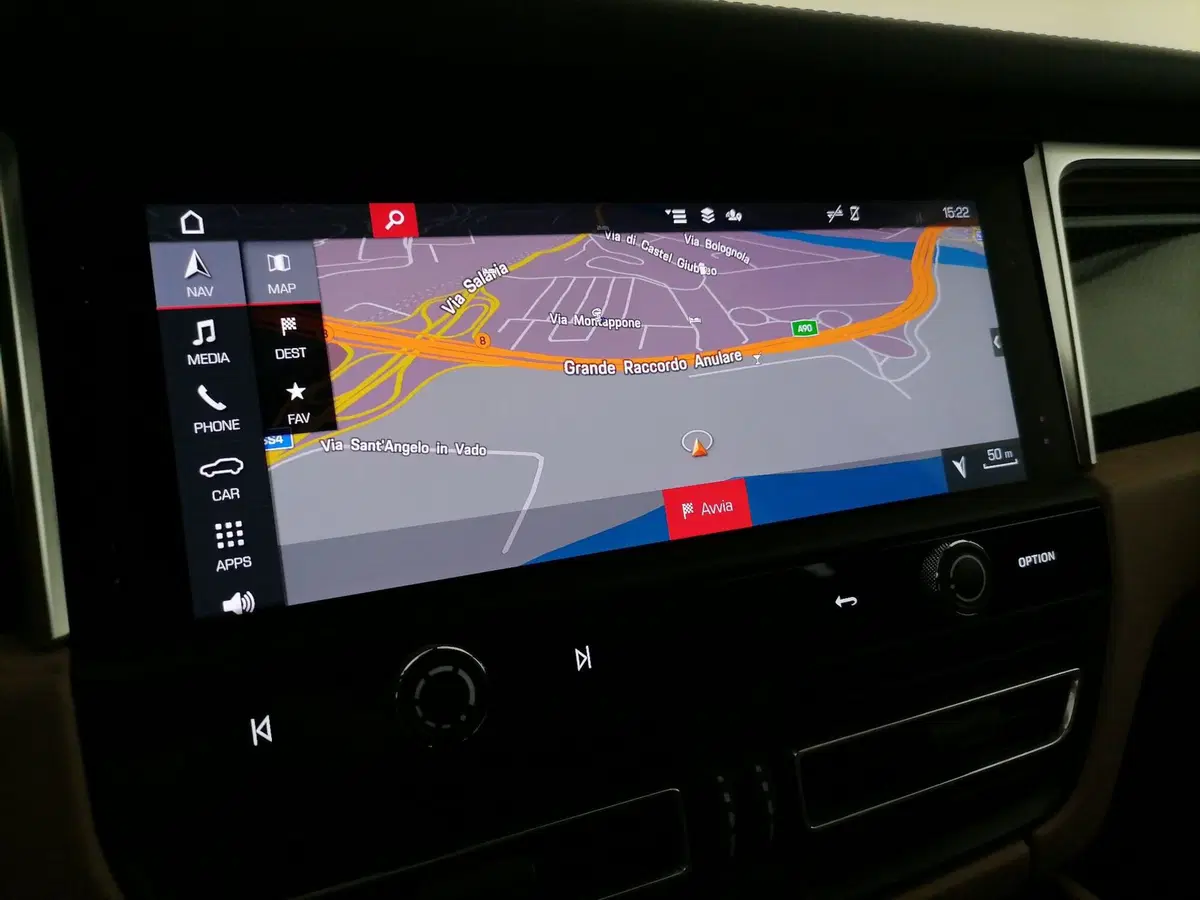 Porsche Macan usata a Roma (17)