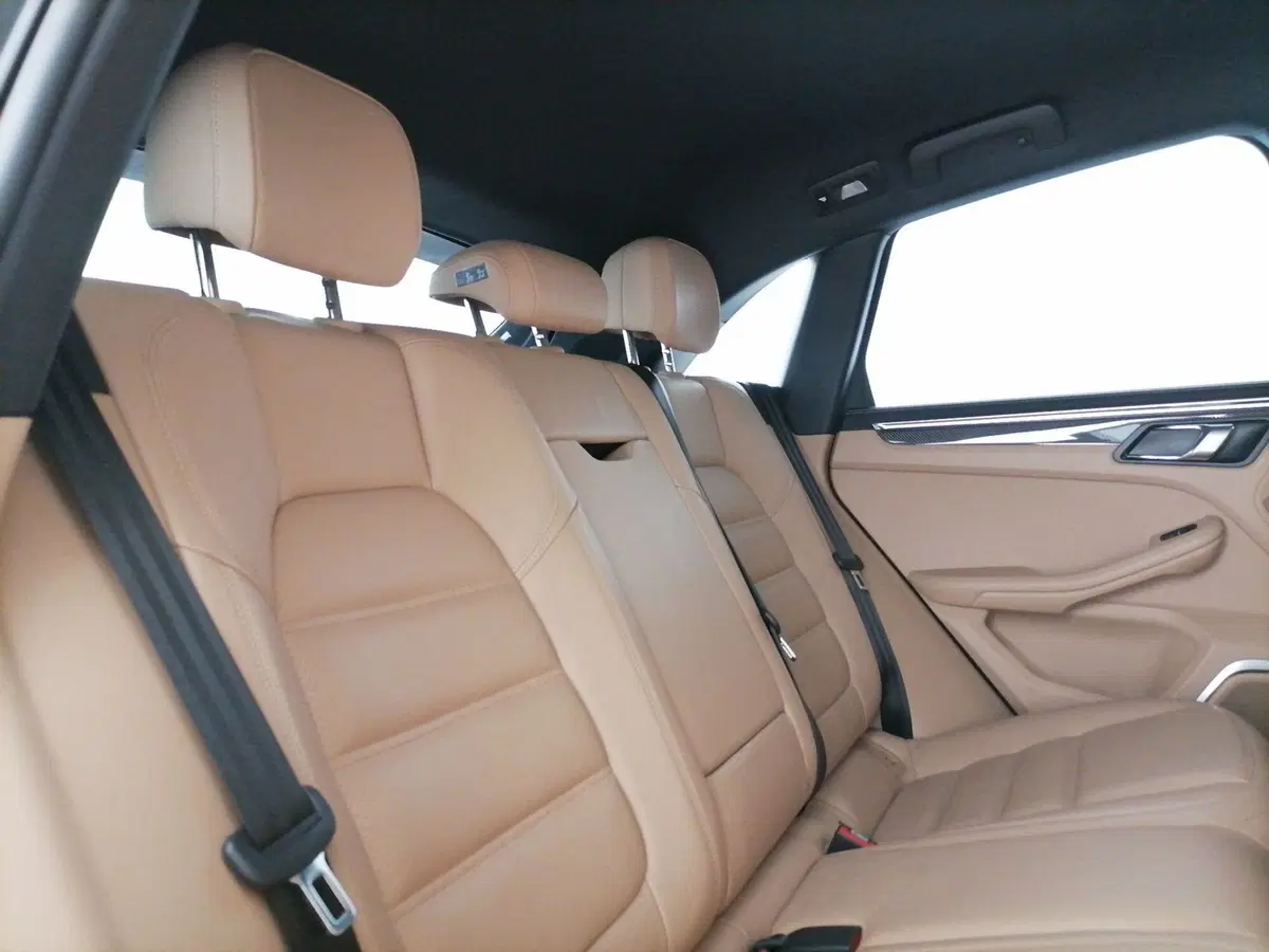 Porsche Macan usata a Roma (8)