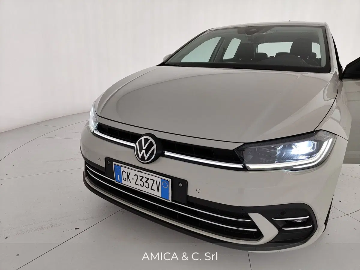 Volkswagen Polo usata a Caserta (11)