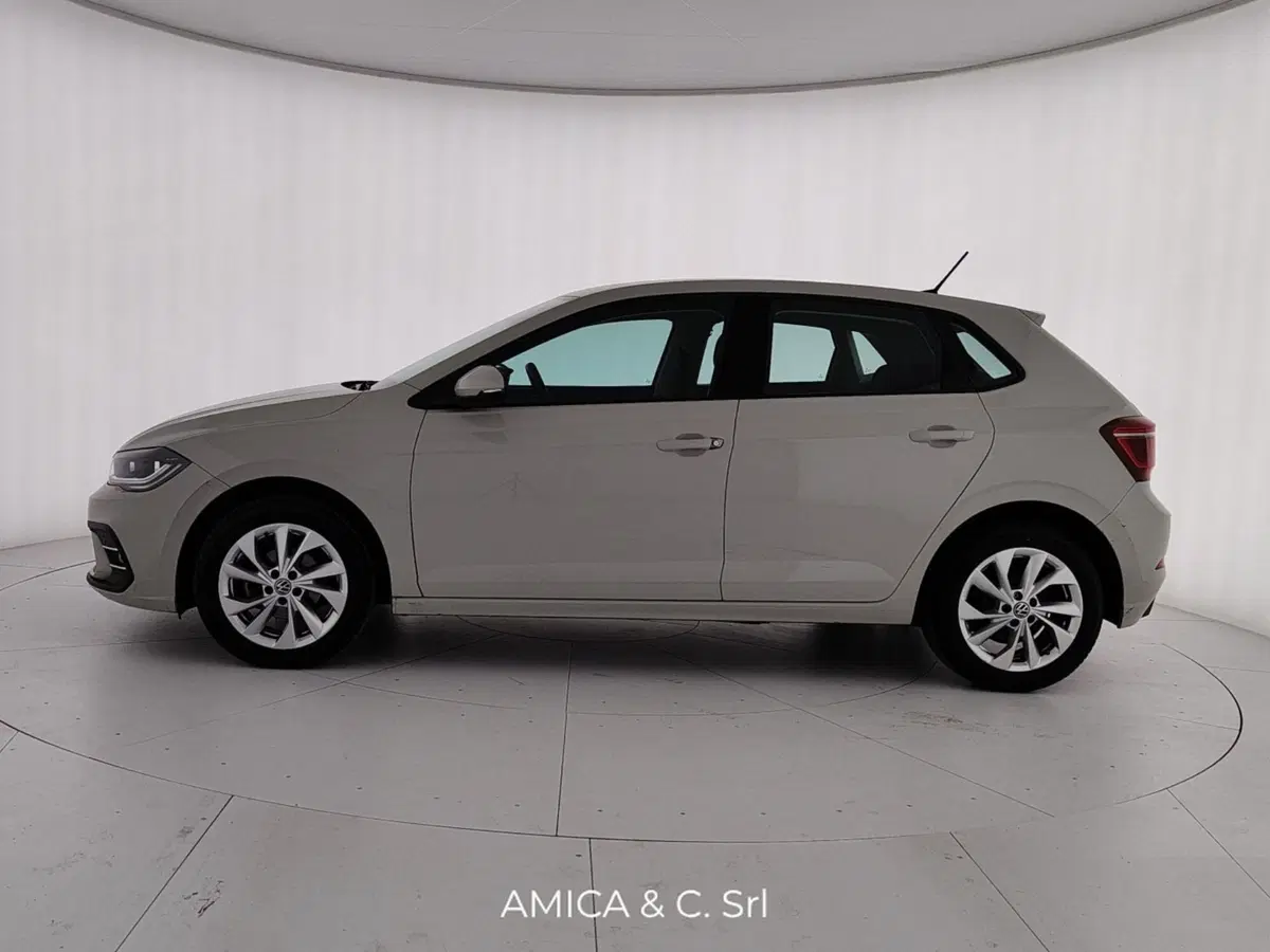Volkswagen Polo usata a Caserta (4)