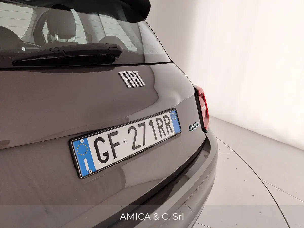 Fiat 500e Cabrio usata a Caserta (10)