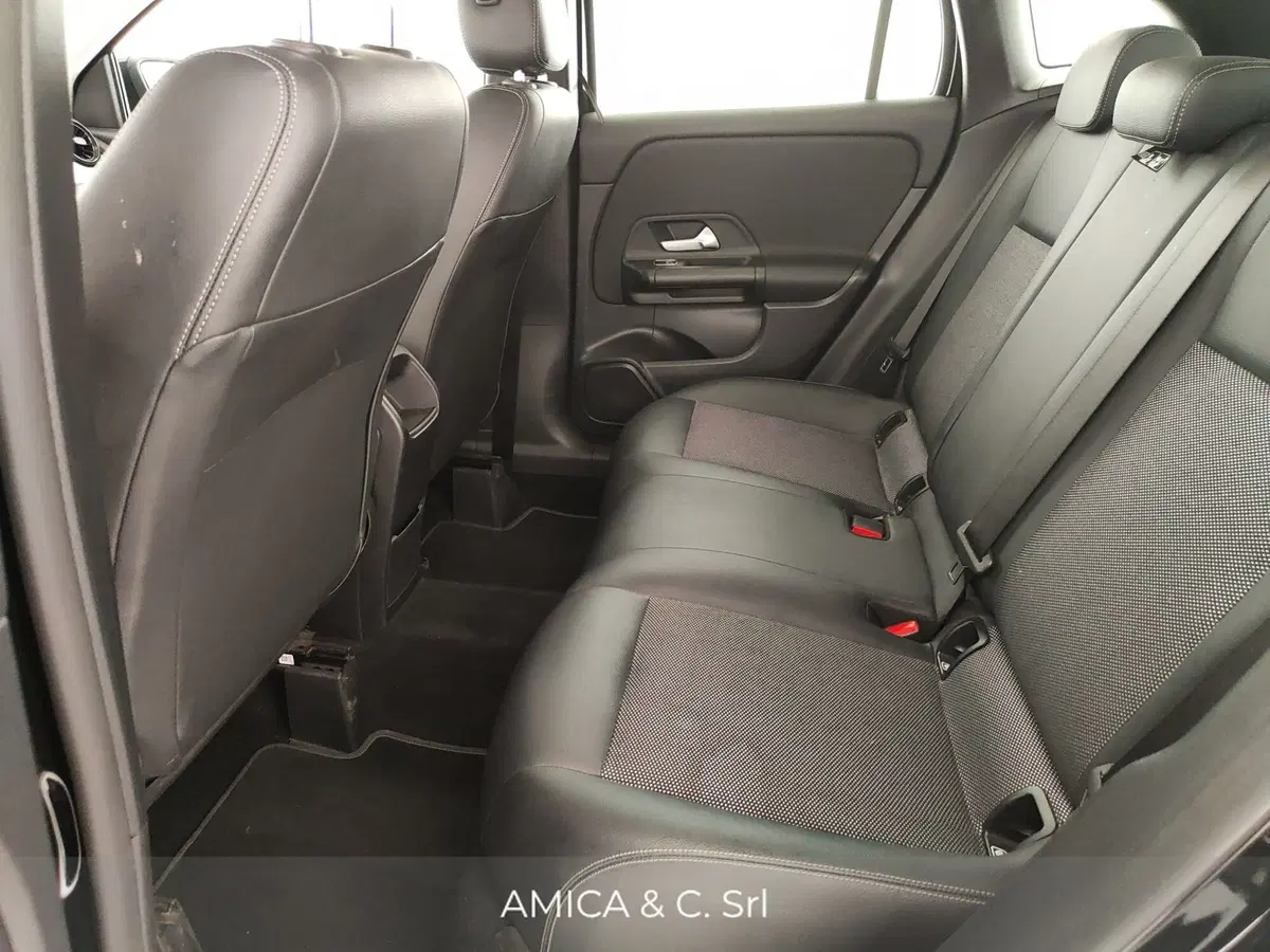 Mercedes-Benz GLA SUV usata a Caserta (15)