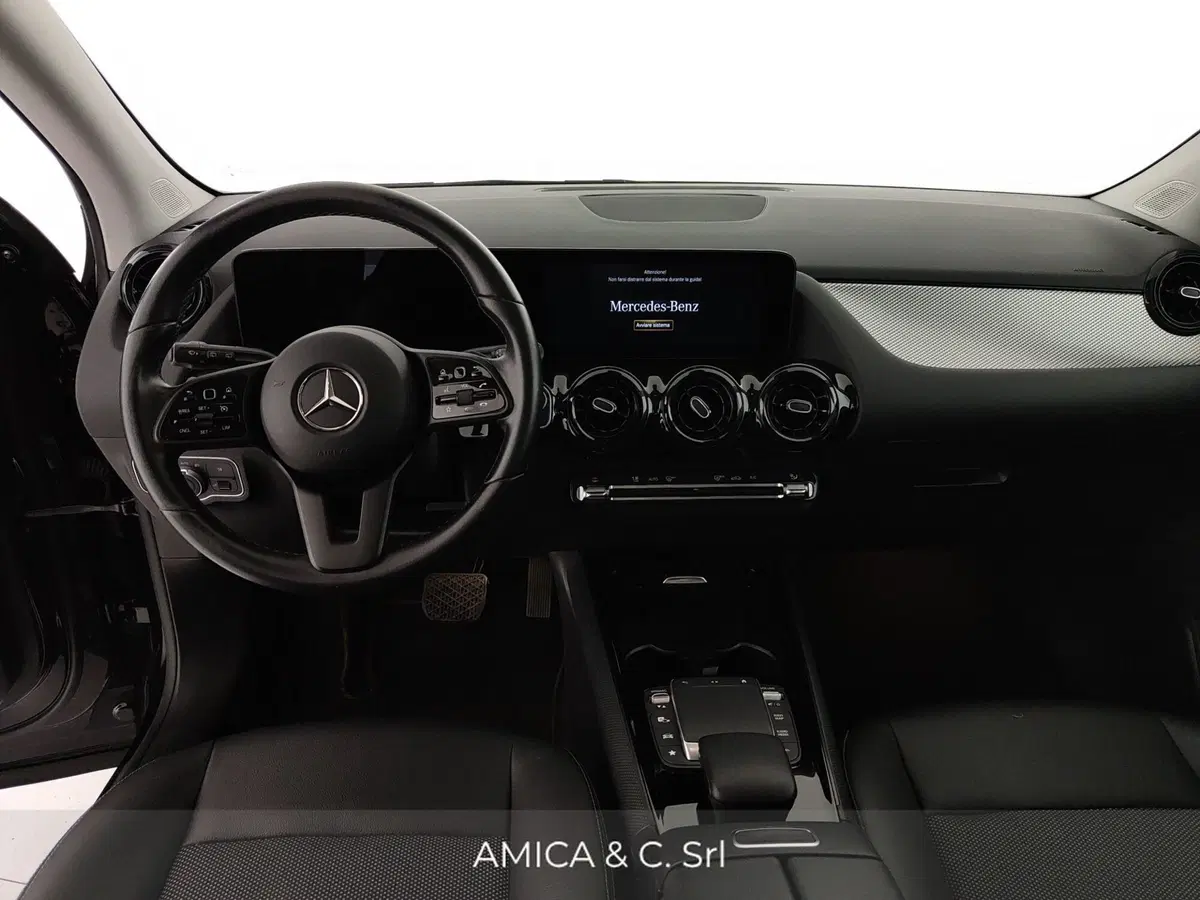 Mercedes-Benz GLA SUV usata a Caserta (17)