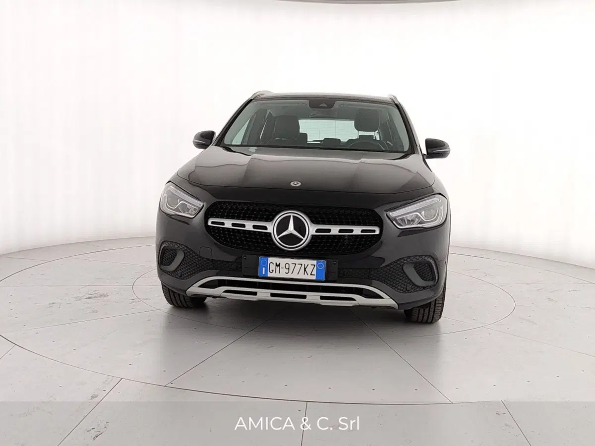 Mercedes-Benz GLA SUV usata a Caserta (2)