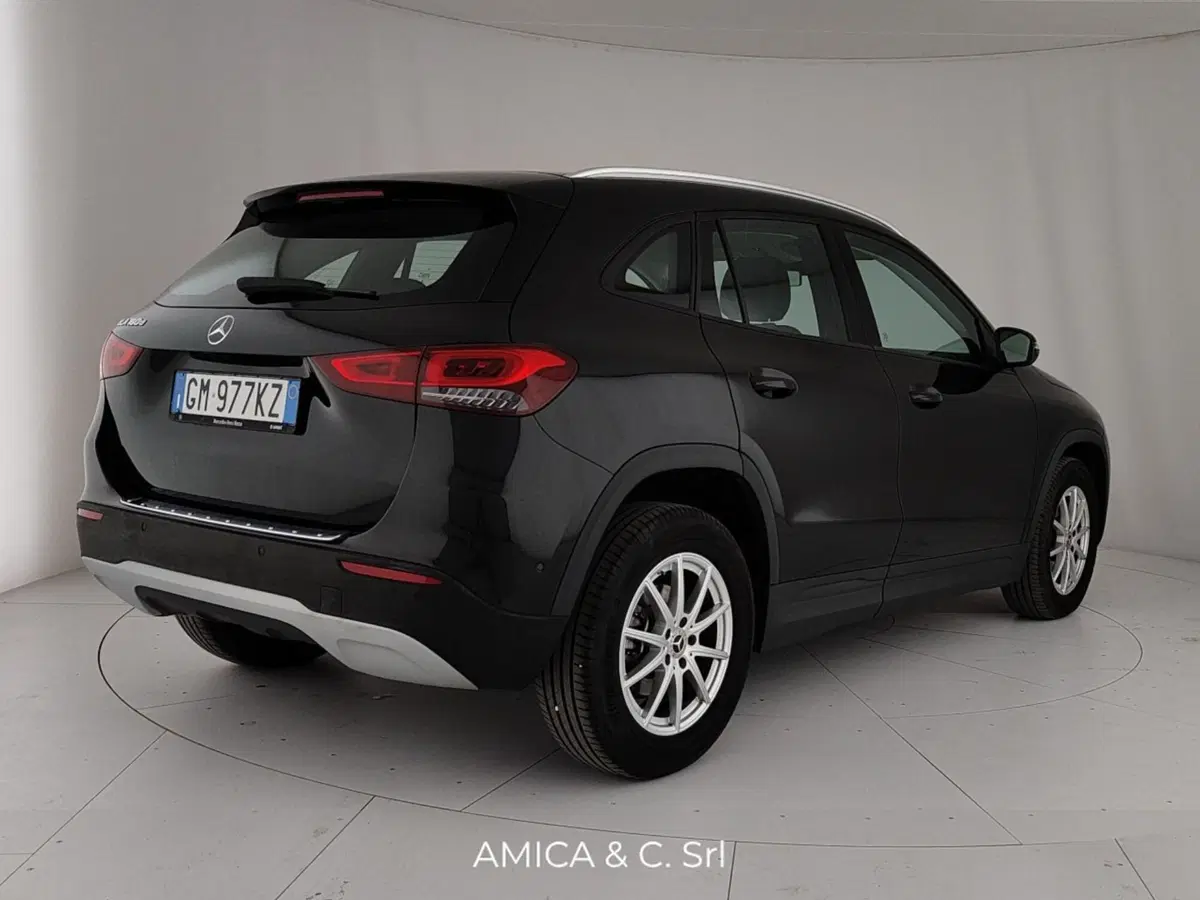 Mercedes-Benz GLA SUV usata a Caserta (7)