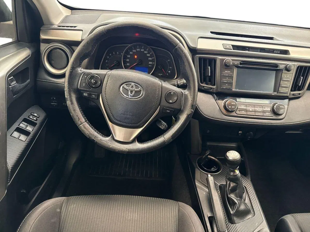 Toyota Rav4 usata a Prato (9)