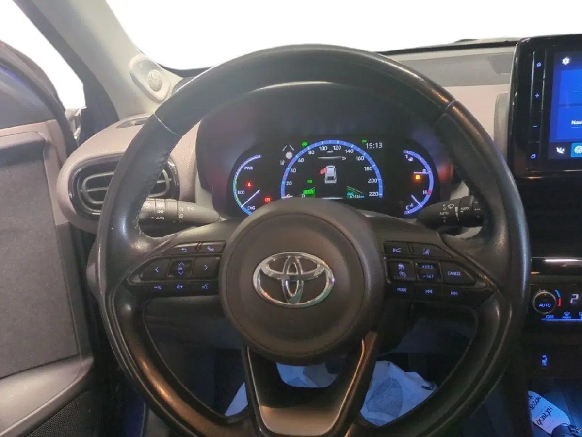 Toyota Yaris Cross usata a Milano (11)