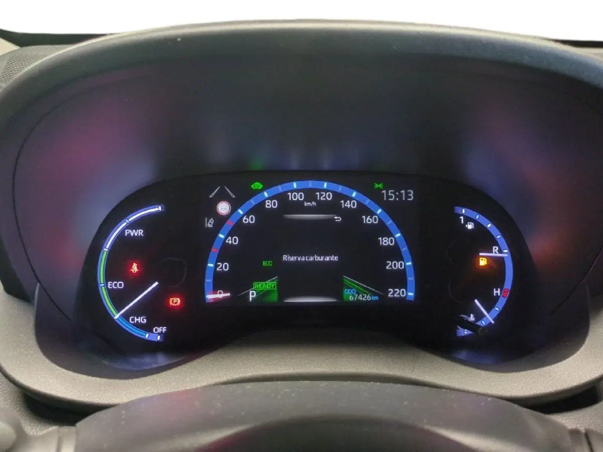 Toyota Yaris Cross usata a Milano (12)