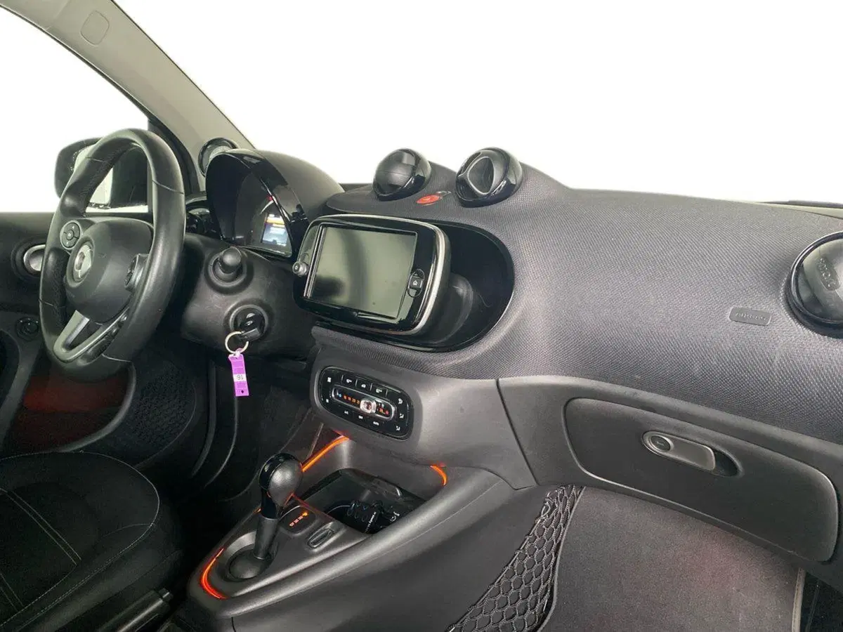 smart Fortwo usata a Bergamo (15)