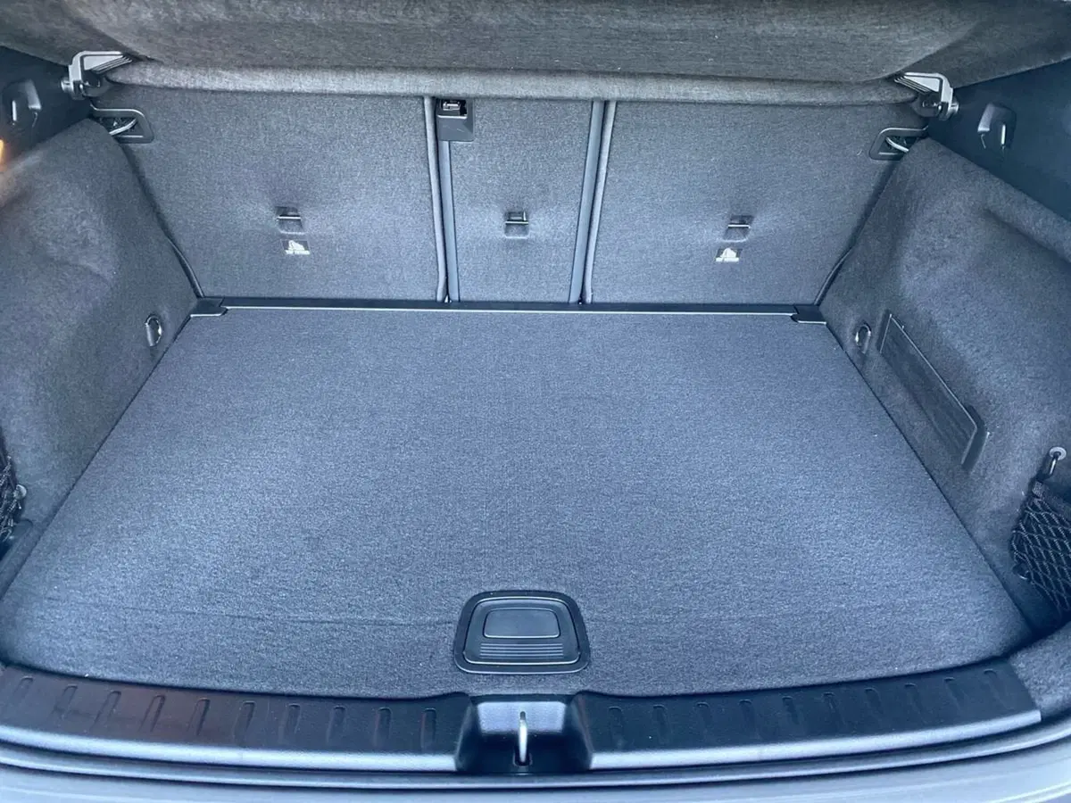 Mercedes-Benz GLA SUV usata a Bergamo (12)