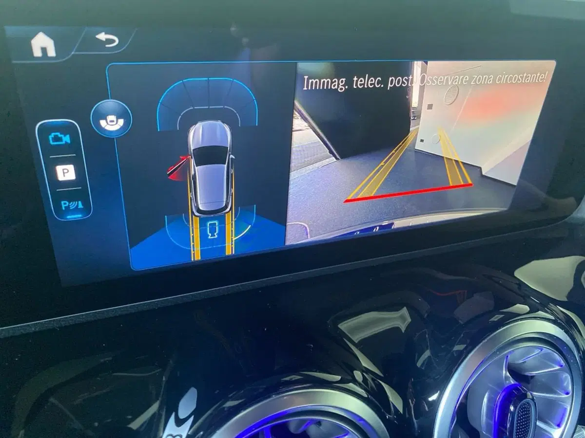 Mercedes-Benz GLA SUV usata a Bergamo (13)