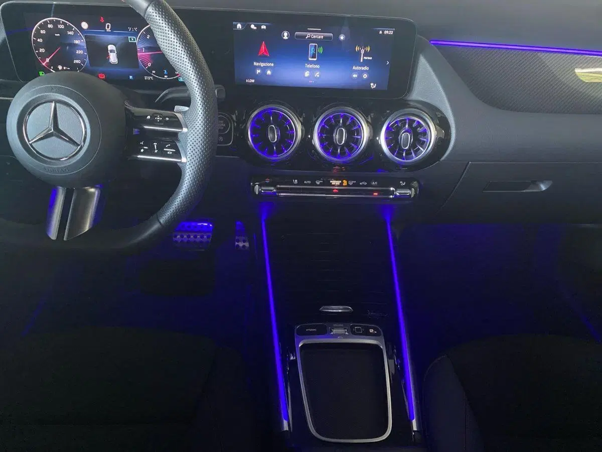 Mercedes-Benz GLA SUV usata a Bergamo (7)