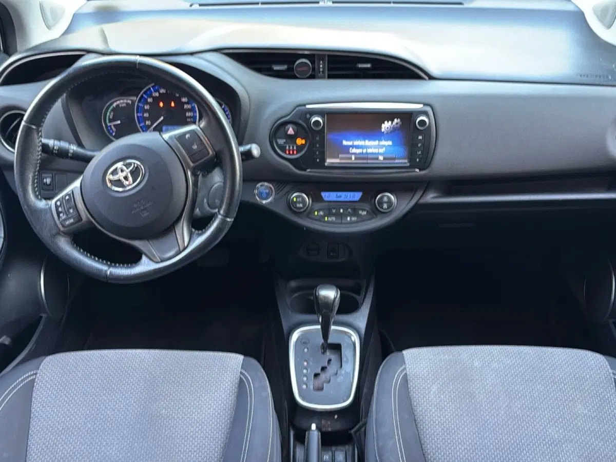 Toyota Yaris usata a Bologna (9)