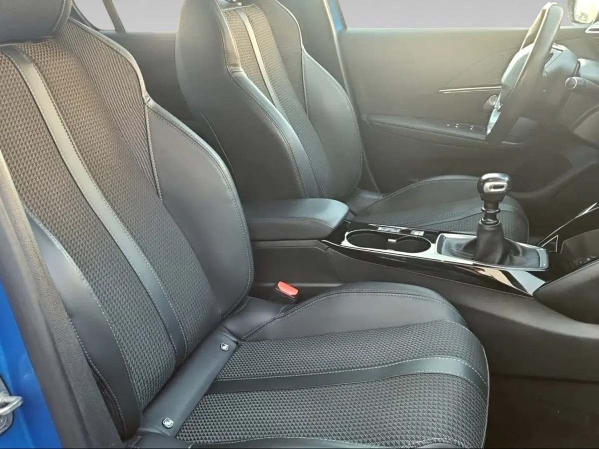 Peugeot 208 usata a Pisa (12)