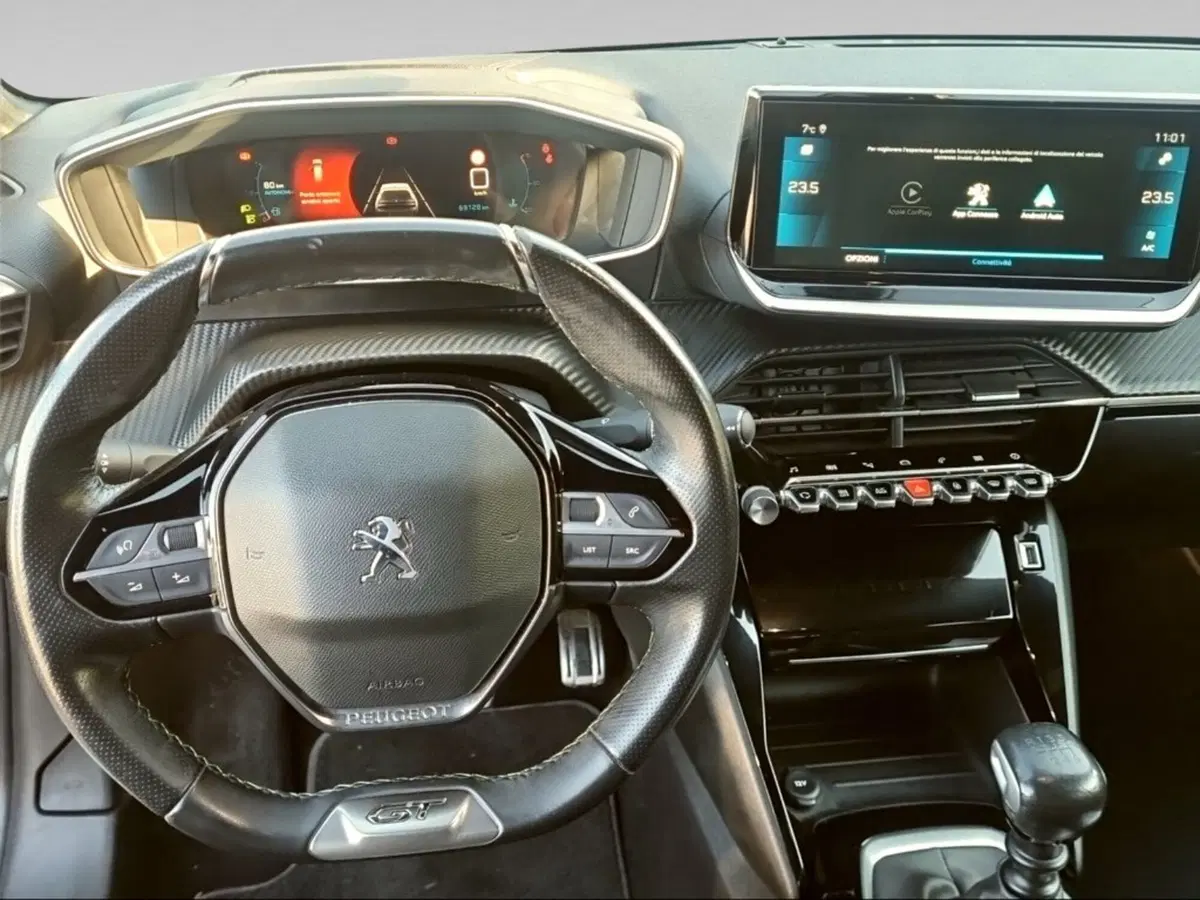 Peugeot 208 usata a Pisa (8)